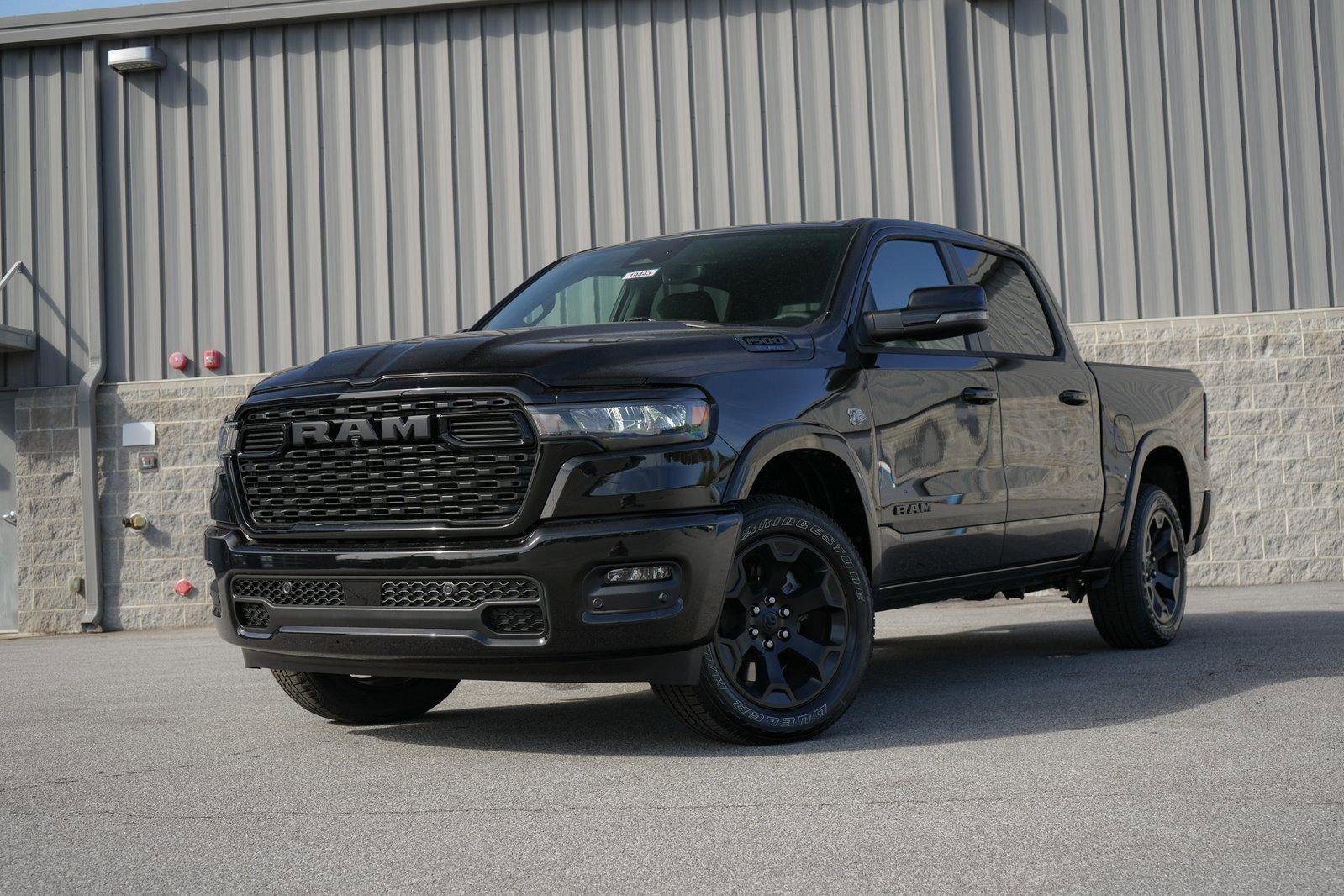 New 2026 RAM 1500 Big Horn AWD/4WD image 1