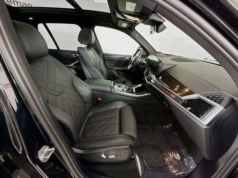 Used 2024 BMW X5 xDrive40i w/ Premium Package image 30