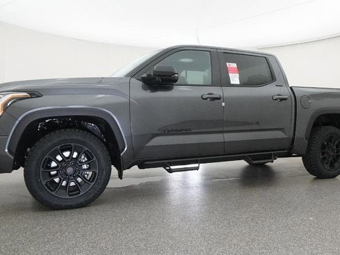 New 2026 Toyota Tundra Limited AWD/4WD image 31