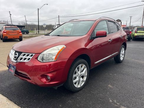 Used 2011 Nissan Rogue SV w/ SL Pkg image 1