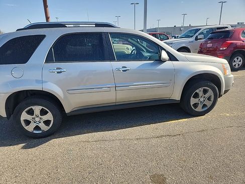 Used 2008 Pontiac Torrent 2WD w/ Preferred Package image 9
