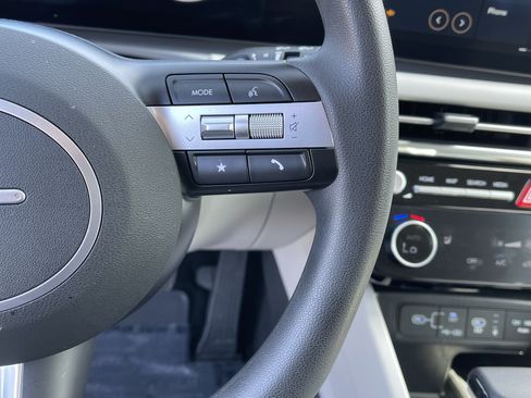 Certified 2025 Hyundai Tucson SEL AWD/4WD image 24