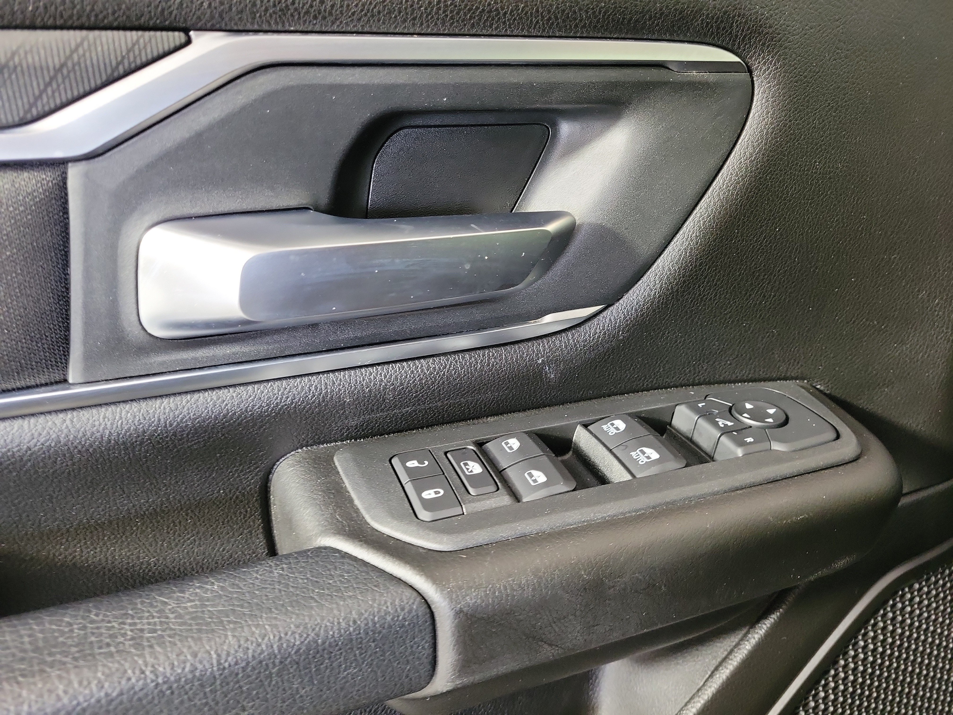 Used 2026 RAM 1500 Big Horn w/ Night Edition RWD image 16