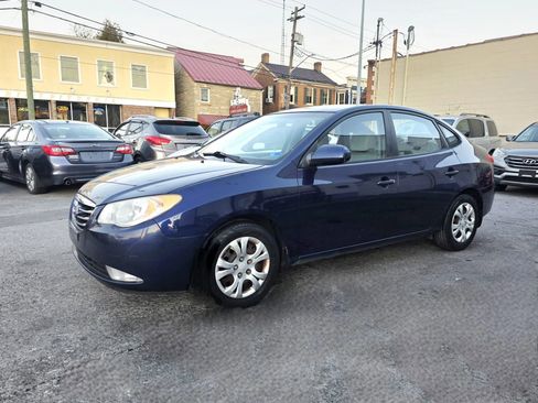 Used 2010 Hyundai Elantra GLS FWD image 1