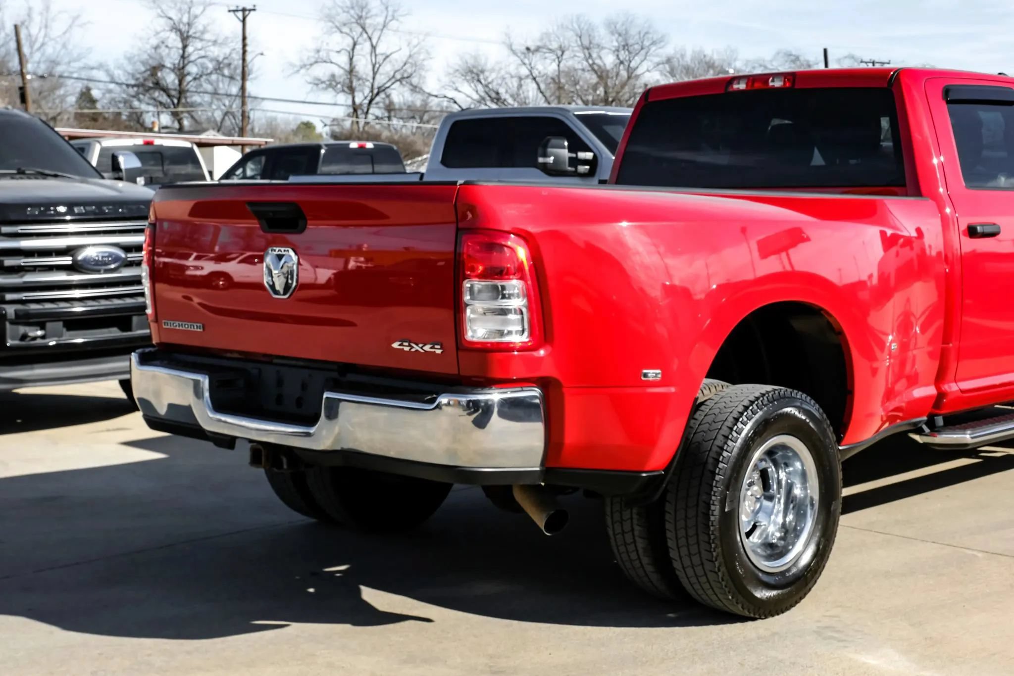 Used 2023 RAM 3500 Big Horn AWD/4WD image 12