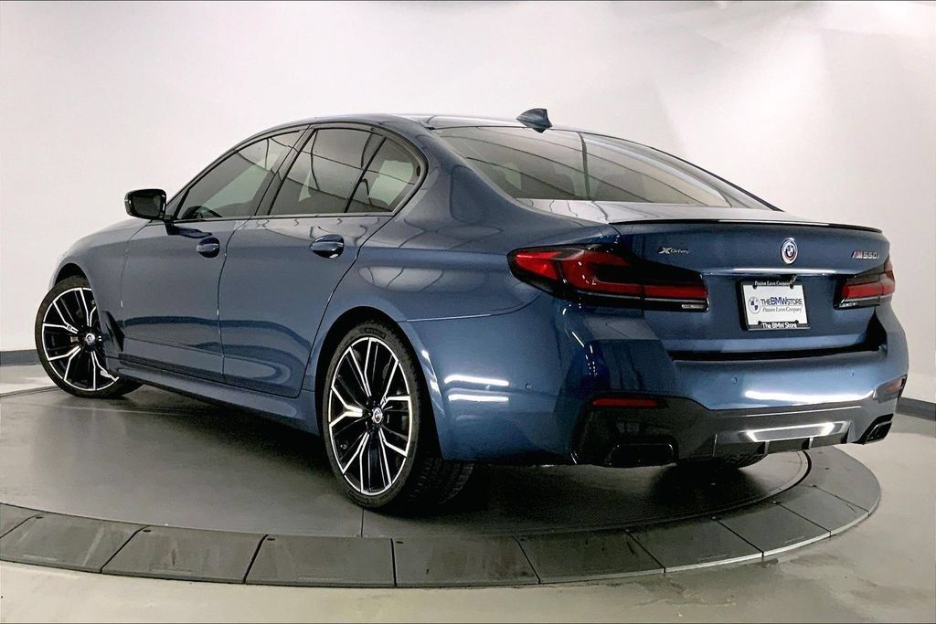 Certified 2023 BMW M550i xDrive AWD/4WD image 10