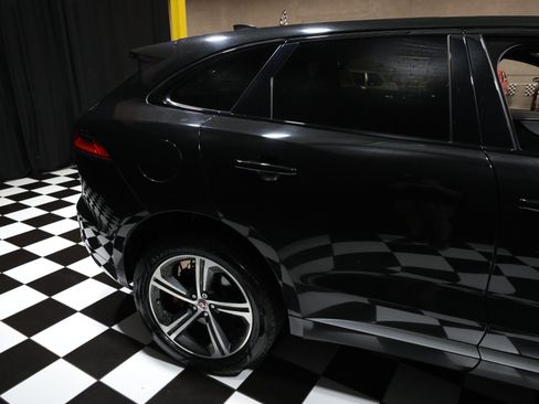 Used 2017 Jaguar F-PACE S AWD/4WD image 18