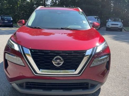 Used 2021 Nissan Rogue SV w/ Premium Package AWD/4WD image 3