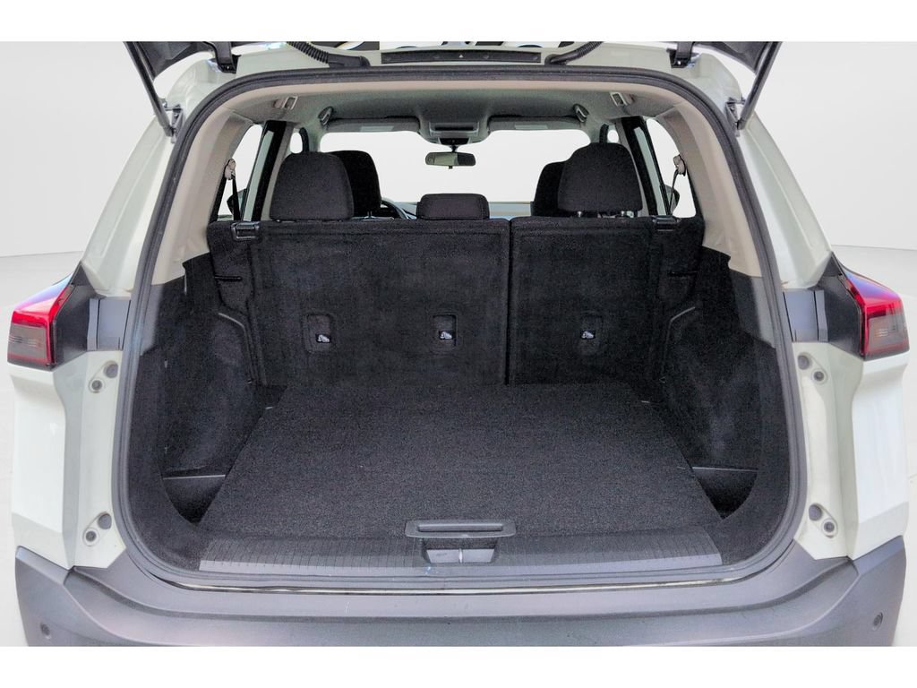 Certified 2023 Nissan Rogue S FWD image 9