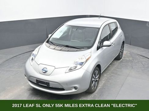 Used 2017 Nissan Leaf SL w/ Premium Package image 44