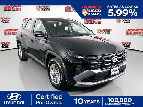 Certified 2025 Hyundai Tucson SE AWD/4WD image 1