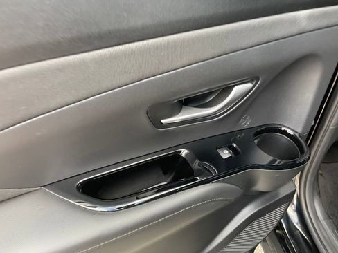 Used 2023 Hyundai Santa Cruz Limited w/ Tow & Go Package image 21