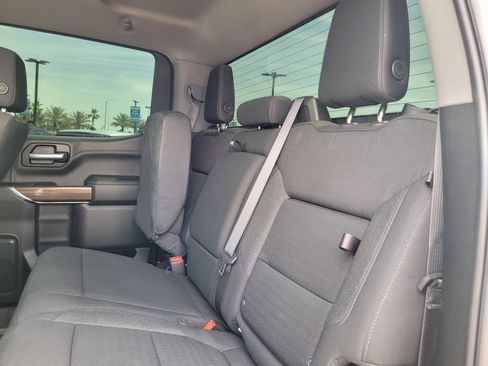 Used 2022 Chevrolet Silverado 1500 RST AWD/4WD image 13
