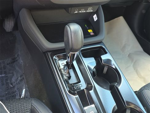 New 2026 Subaru Forester Premium image 25