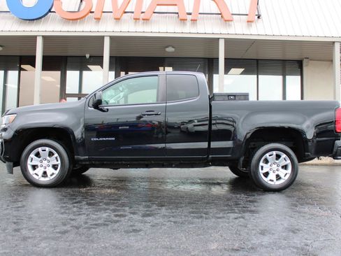 Used 2021 Chevrolet Colorado LT w/ Fleet Safety Package RWD image 10