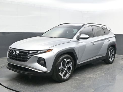 Used 2023 Hyundai Tucson SEL w/ Convenience Package image 3