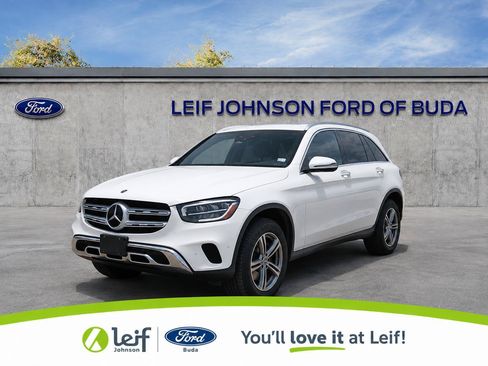 Used 2021 Mercedes-Benz GLC 300 4MATIC image 3