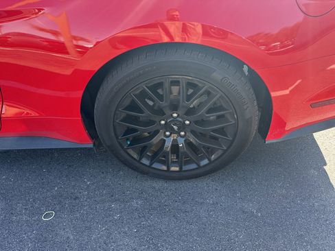 Used 2018 Ford Mustang GT w/ Equipment Group 301A image 7