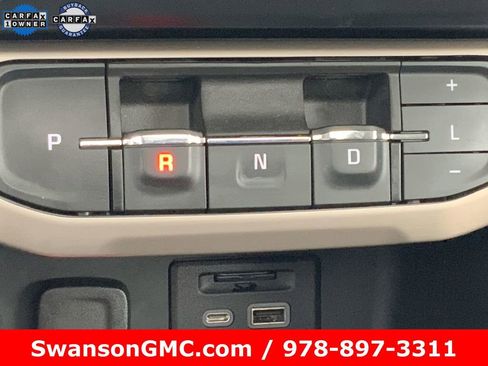 Used 2023 GMC Acadia Denali w/ Denali Technology Package image 16