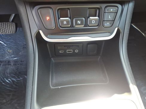 Used 2020 GMC Terrain Denali w/ Denali Premium Package AWD/4WD image 12