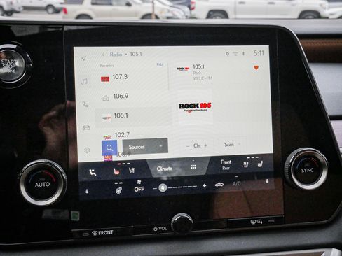 Used 2025 Lexus RX 350 Premium w/ Accessory Package (Z1) image 22