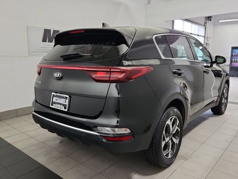 Used 2021 Kia Sportage LX w/ LX AWD Popular Package image 4