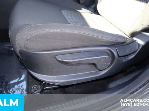 Used 2024 Kia Sportage LX image 12