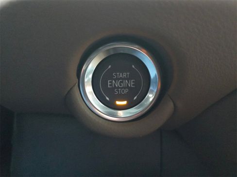 New 2026 Chevrolet Suburban High Country image 26