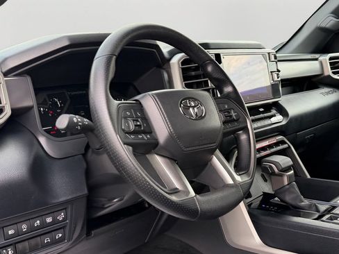 Used 2026 Toyota Tundra SR5 AWD/4WD image 18