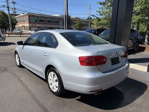 Used 2012 Volkswagen Jetta S FWD image 6