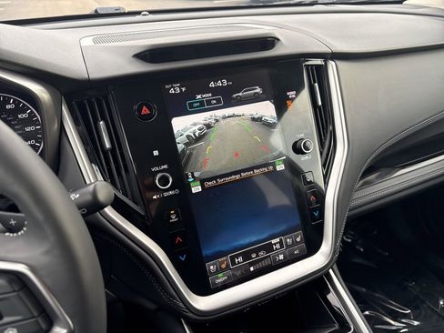 Used 2025 Subaru Outback Touring image 30