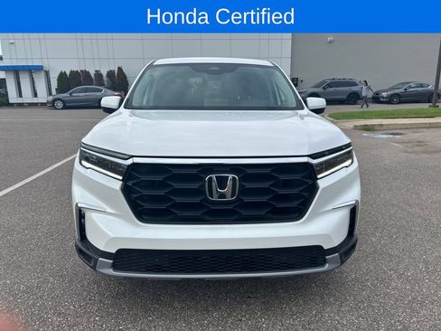 Used 2025 Honda Pilot EX-L image 3