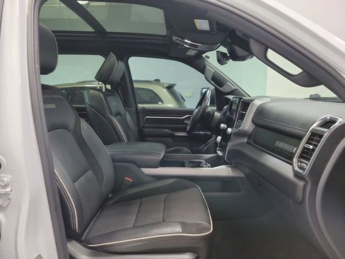 Used 2024 RAM 1500 Laramie image 18