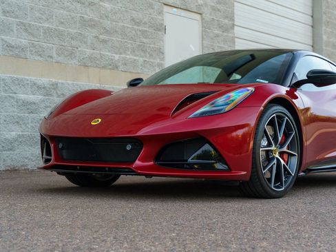 Used 2025 Lotus Emira RWD image 34
