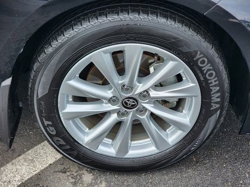 Used 2023 Toyota Corolla LE image 9