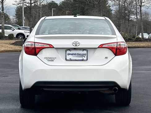 Used 2015 Toyota Corolla S w/ Driver Convenience Package image 8