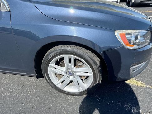 Used 2015 Volvo S60 T5 Premier image 10