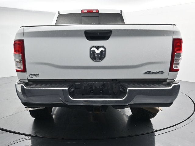Used 2024 RAM 3500 Tradesman w/ Chrome Appearance Group AWD/4WD image 7