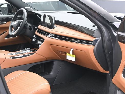 New 2026 INFINITI QX60 Autograph w/ Dark Cargo Package image 6