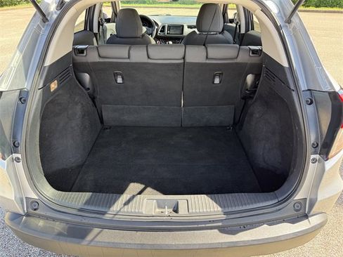 Used 2022 Honda HR-V EX image 29