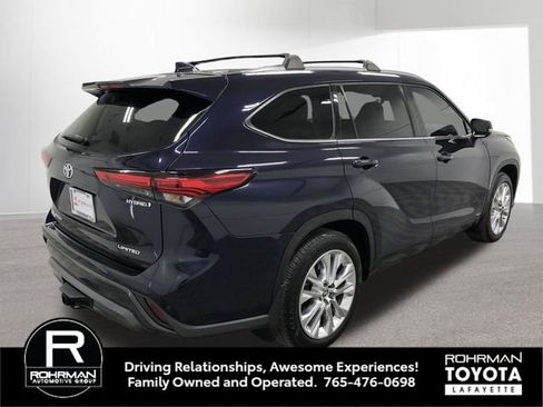 Used 2022 Toyota Highlander Limited image 6