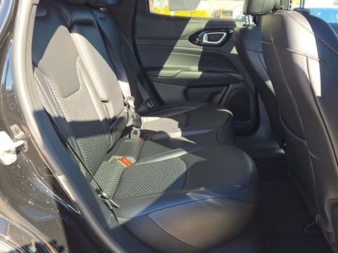 New 2026 Jeep Compass Latitude w/ Sun and Sound Group image 10