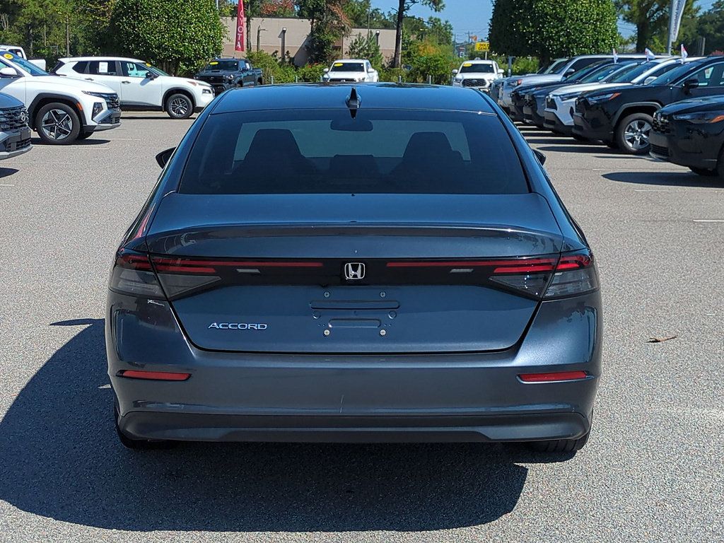 Used 2023 Honda Accord EX image 4