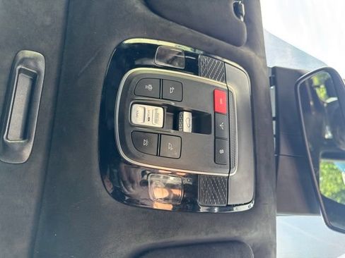 Used 2022 Hyundai Palisade Calligraphy FWD image 32