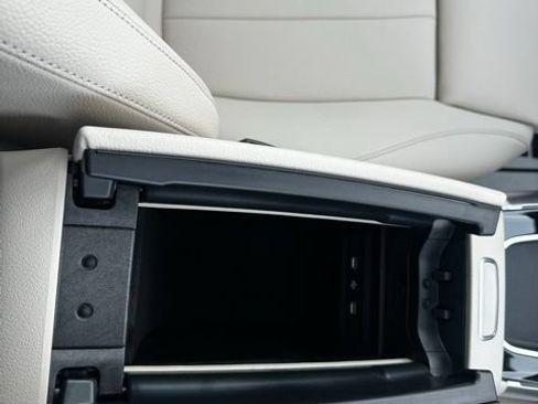 New 2026 Mercedes-Benz GLB 250 4MATIC image 38