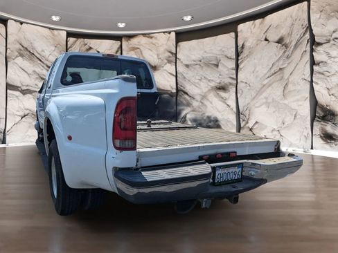 Used 2000 Ford F350 XL image 6