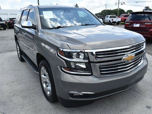 Used 2017 Chevrolet Tahoe Premier RWD image 4