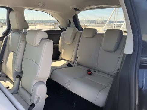Used 2026 Honda Odyssey EX-L image 12