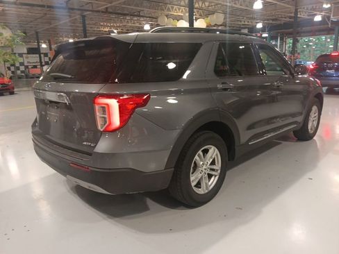 Used 2023 Ford Explorer XLT w/ Equipment Group 202A AWD/4WD image 6
