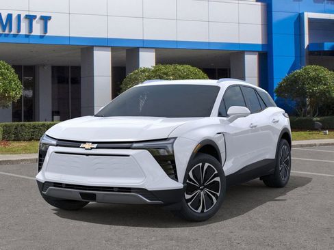 New 2026 Chevrolet Blazer EV LT image 6